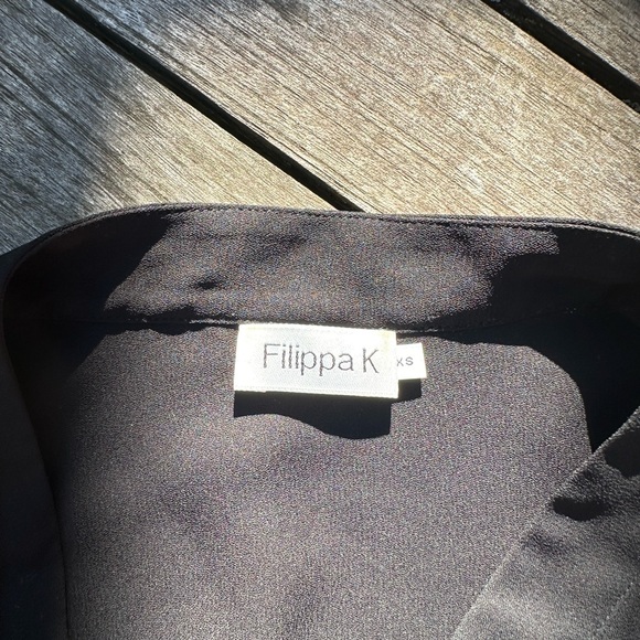 Filippa K V-neck chiffon pull on blouse - Picture 5 of 7